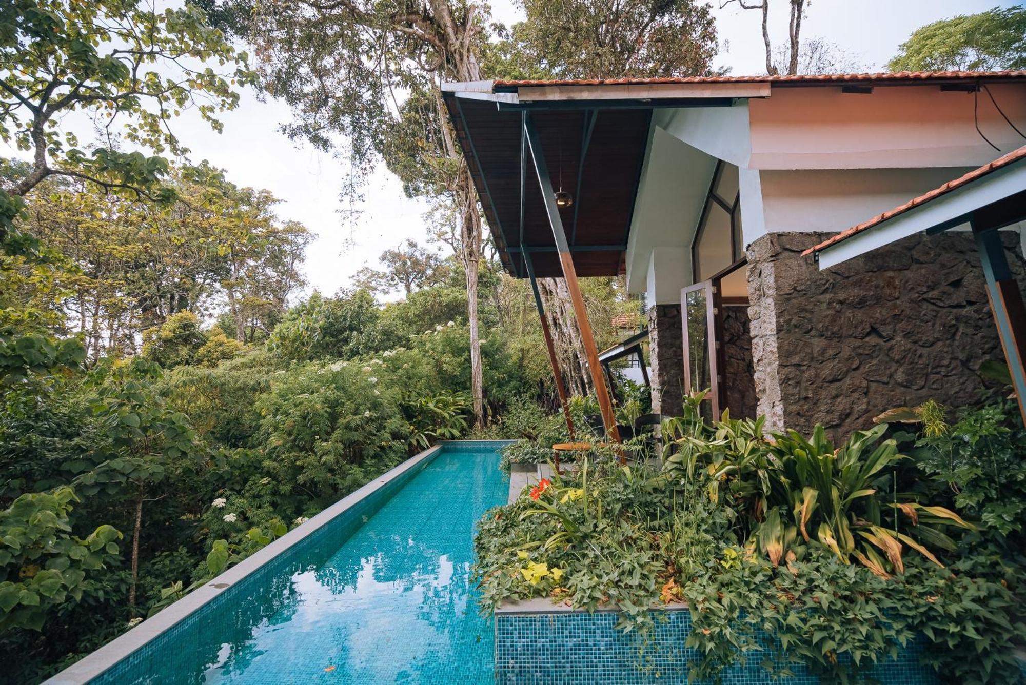Elixir Woods Luxury Resort And Spa, 蒙纳 外观 照片
