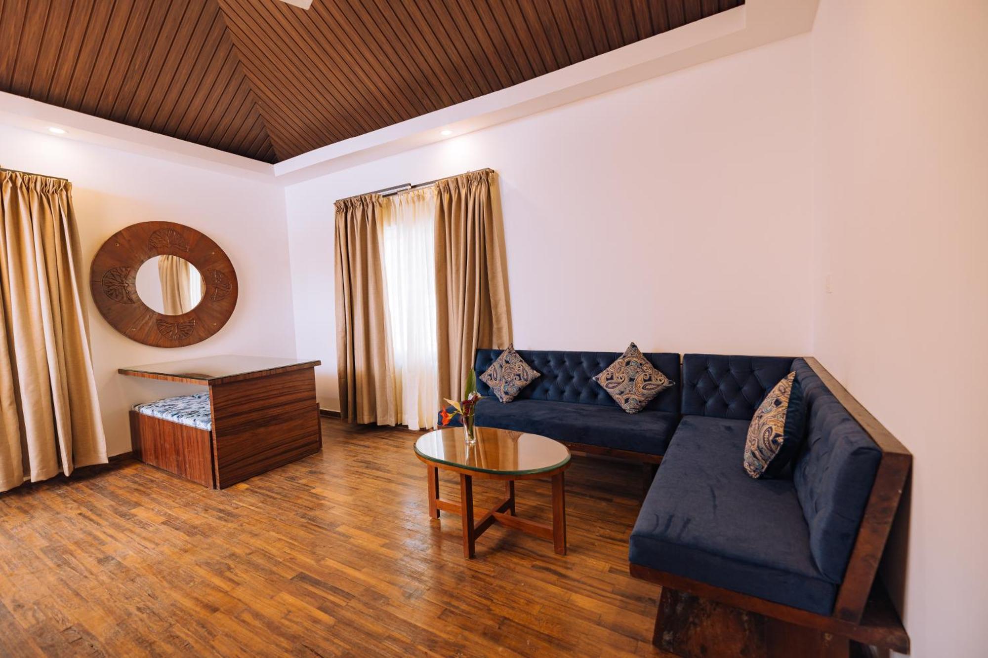 Elixir Woods Luxury Resort And Spa, 蒙纳 外观 照片