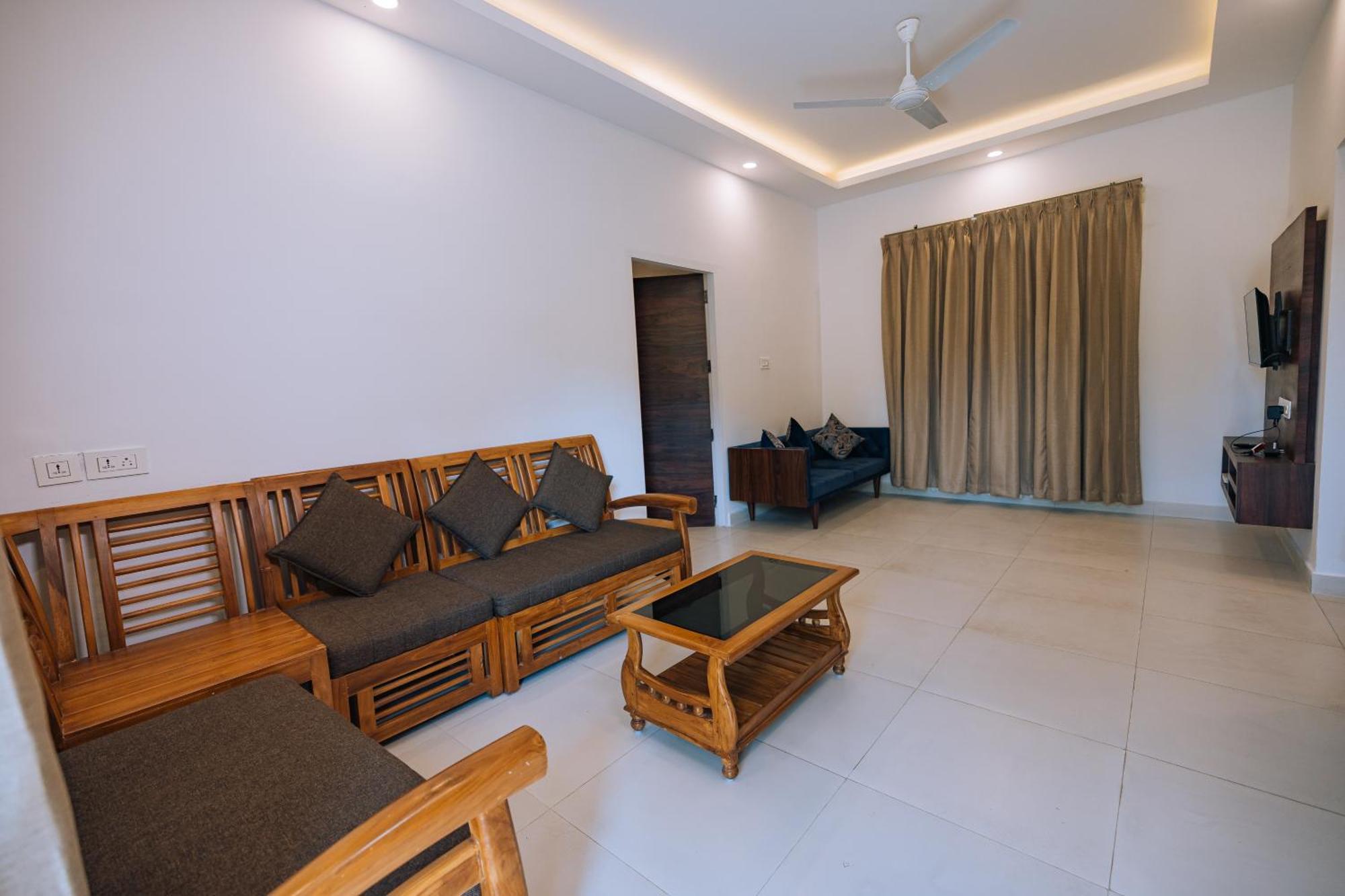 Elixir Woods Luxury Resort And Spa, 蒙纳 外观 照片
